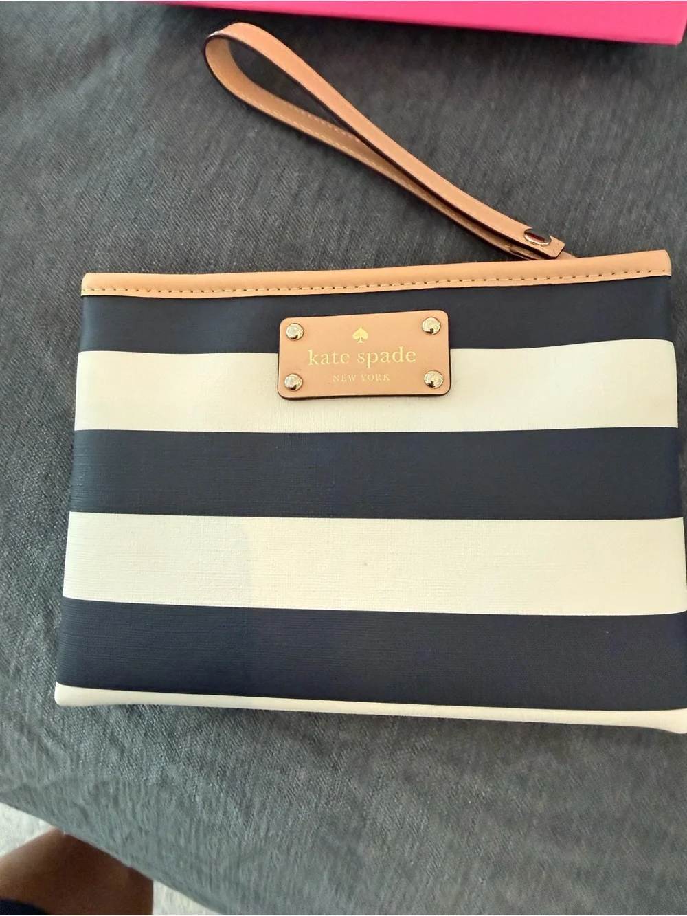 New with box Kate spade Navy White & Navy Striped Wristlet